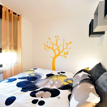 זאגרב Apartment Place4U מראה חיצוני תמונה