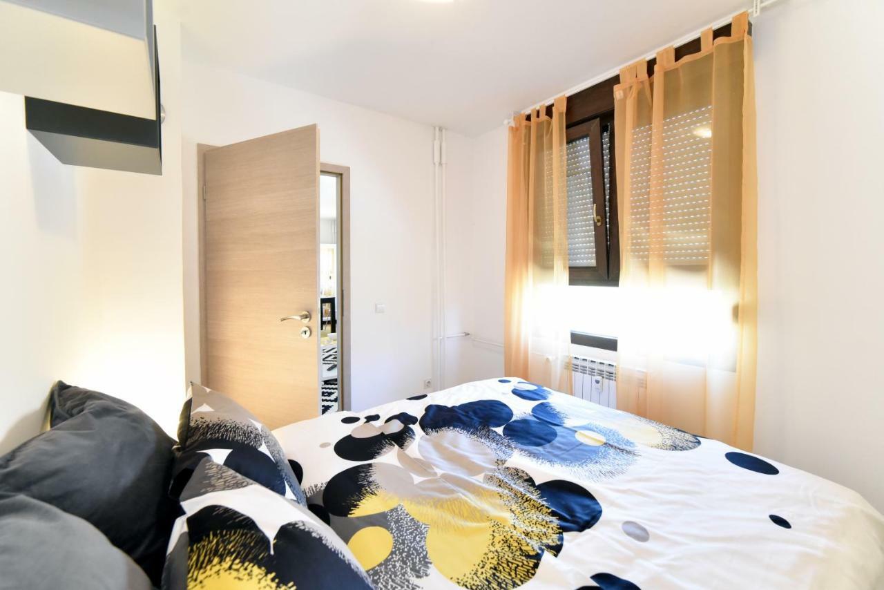 זאגרב Apartment Place4U מראה חיצוני תמונה